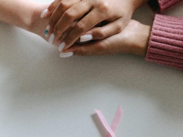 Les soins socio-esthétique pour celles et ceux qui sont atteint par le cancer